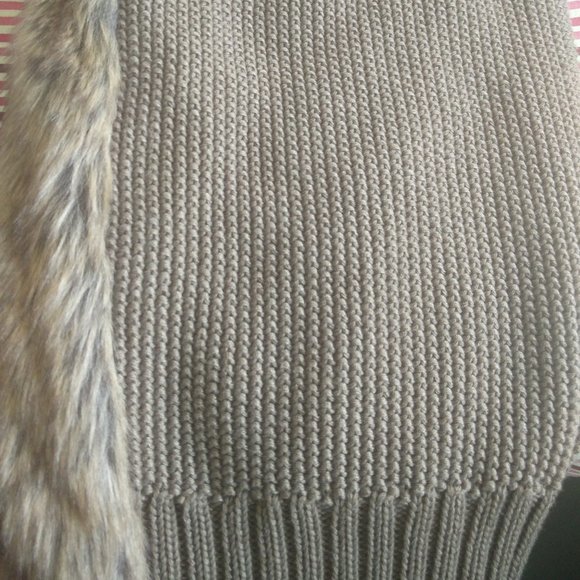 Maurices Faux Fur Vest Brown M - Picture 2 of 12